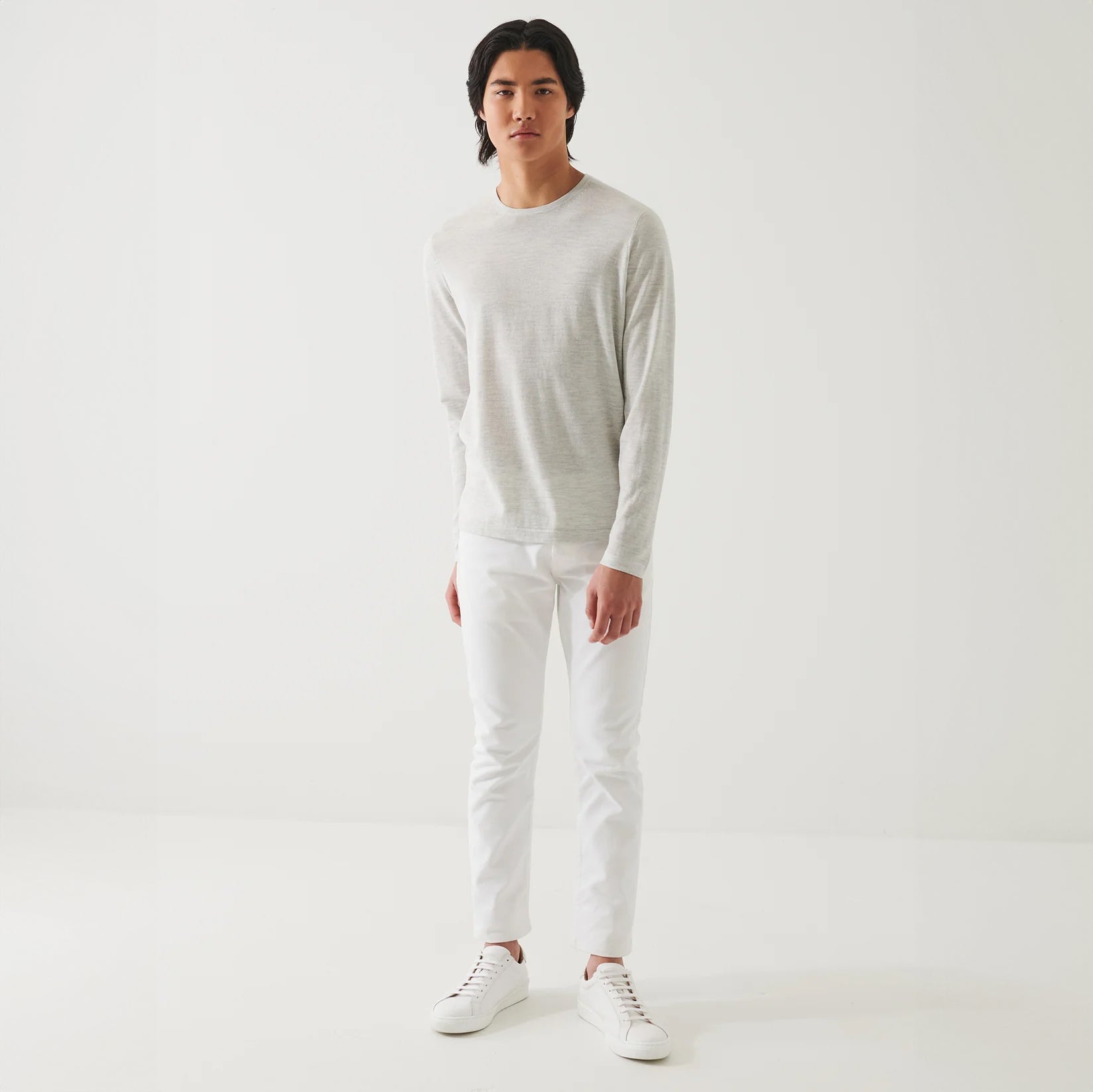 Drizzle Pale Gray Cupro-Merino Crewneck Sweater - Patrick Assaraf