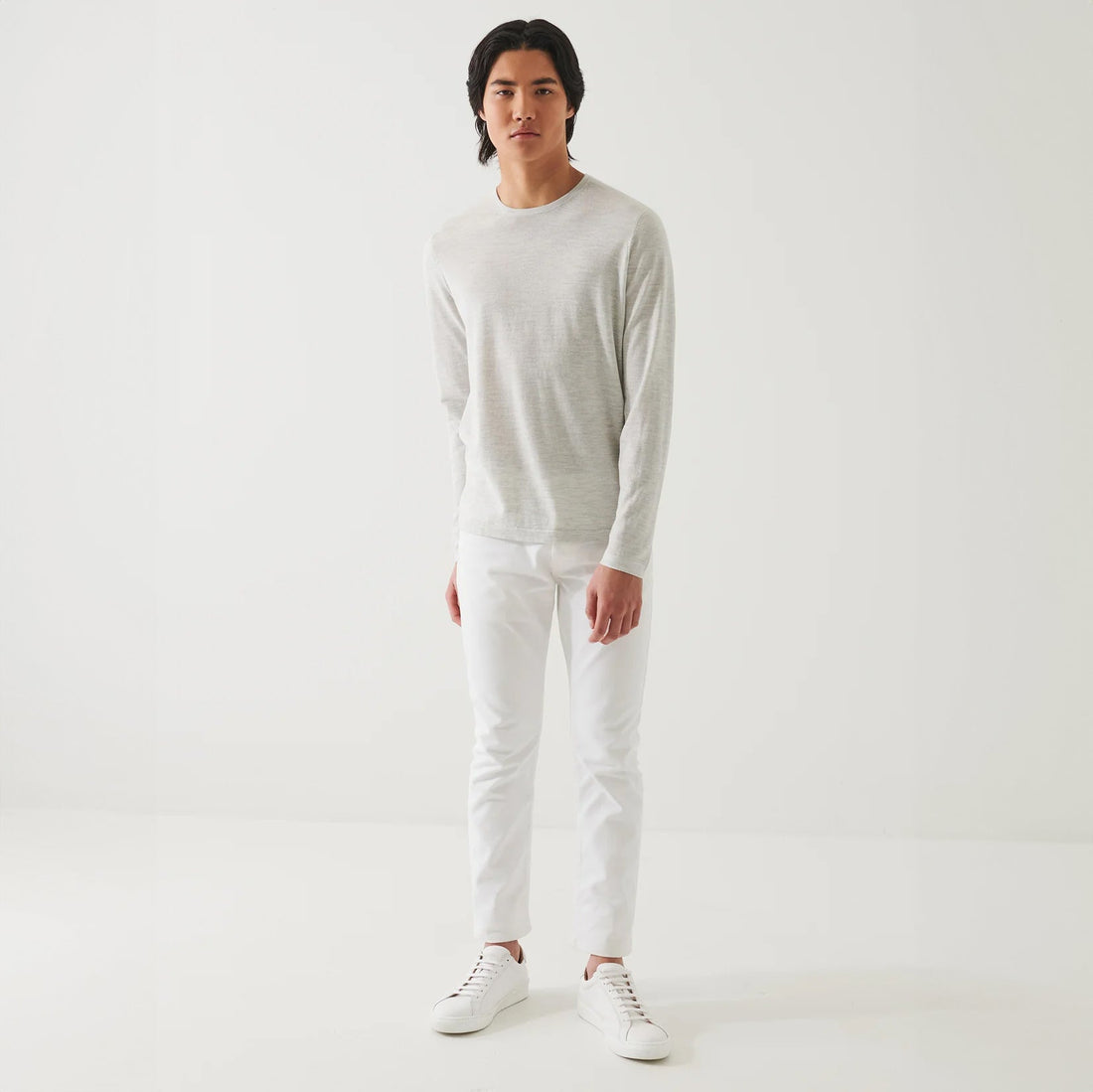 Drizzle Pale Gray Cupro-Merino Crewneck Sweater - Patrick Assaraf