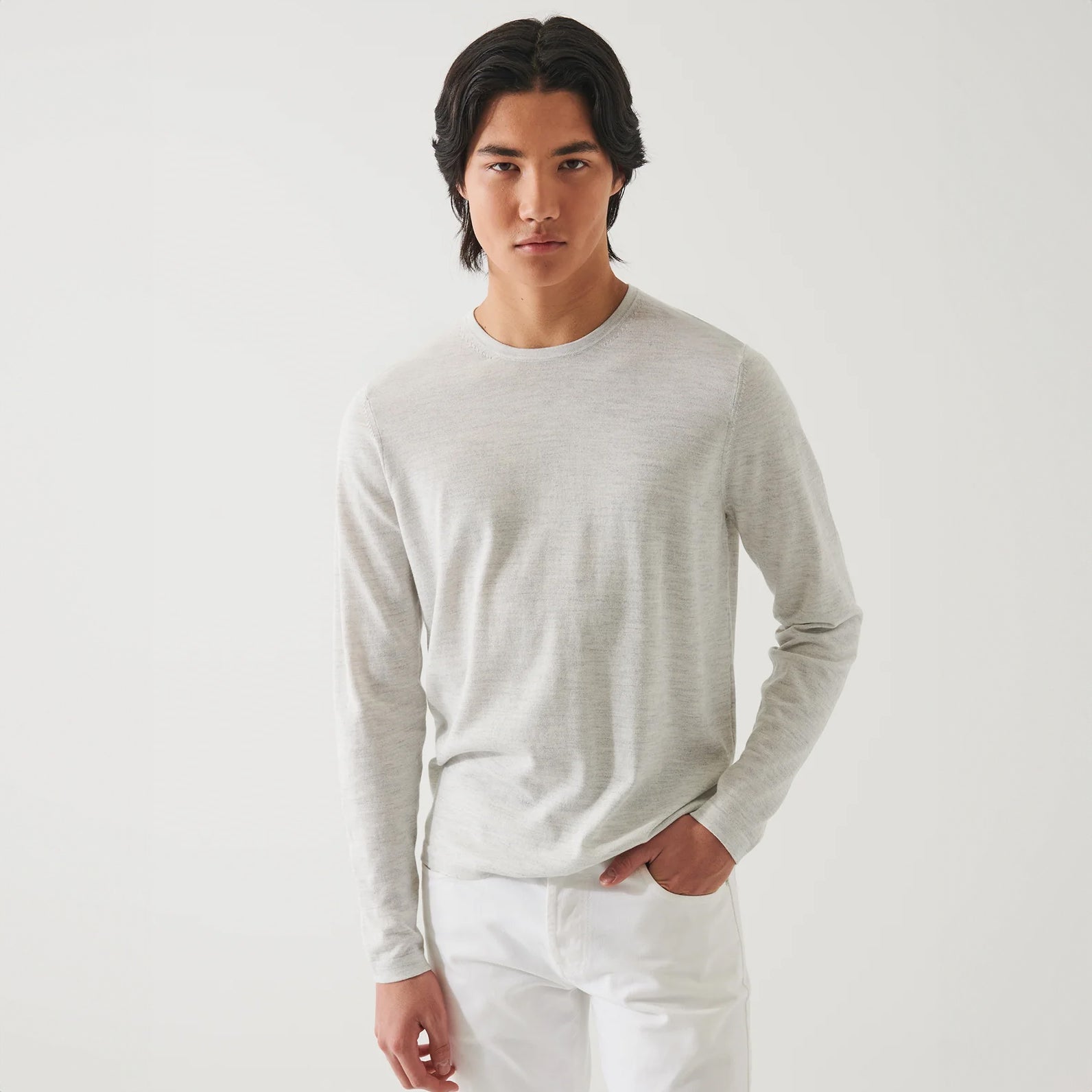 Drizzle Pale Gray Cupro-Merino Crewneck Sweater - Patrick Assaraf